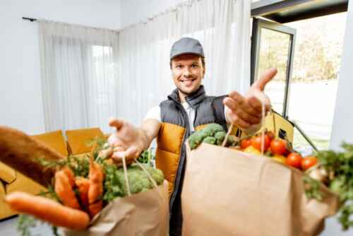10 Geschäftsideen und Möglichkeiten zur Lieferung von Lebensmitteln
