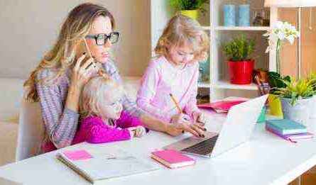 Travailler à distance avec les enfants à la maison: 5 façons de maintenir l'équilibre entre vie professionnelle et vie privée