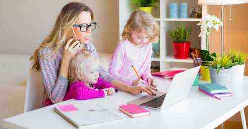 Travailler à distance avec les enfants à la maison: 5 façons de maintenir l’équilibre entre vie professionnelle et vie privée