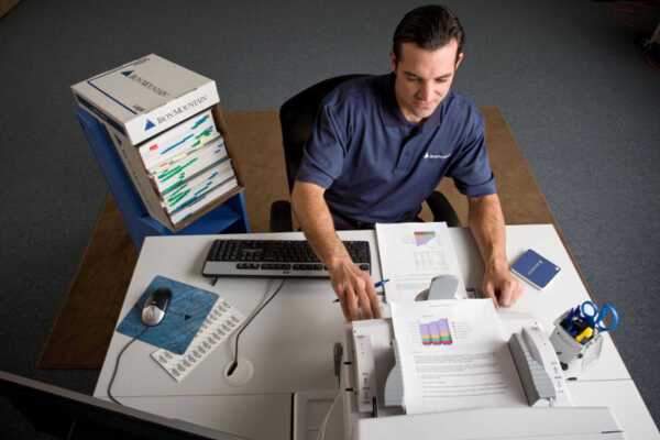 5 manieren om de productiviteit te verbeteren met scanservices voor documenten