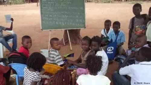 Abertura de uma escola privada na Nigéria - creches, escolas primárias e secundárias